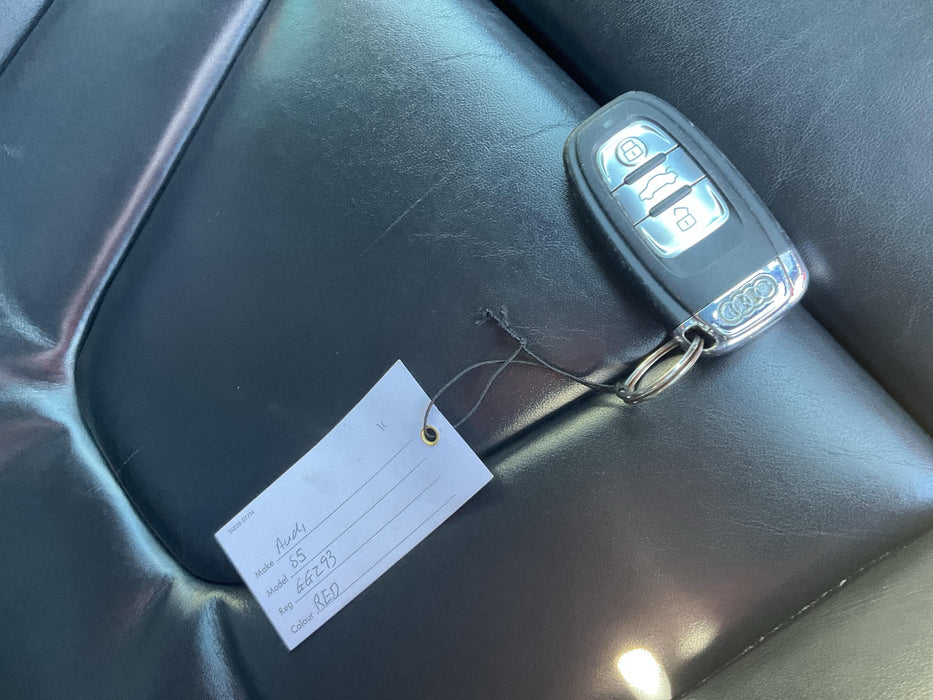 2011 Audi S5 Sportback Quattro 8T 6040 - Used parts for sale