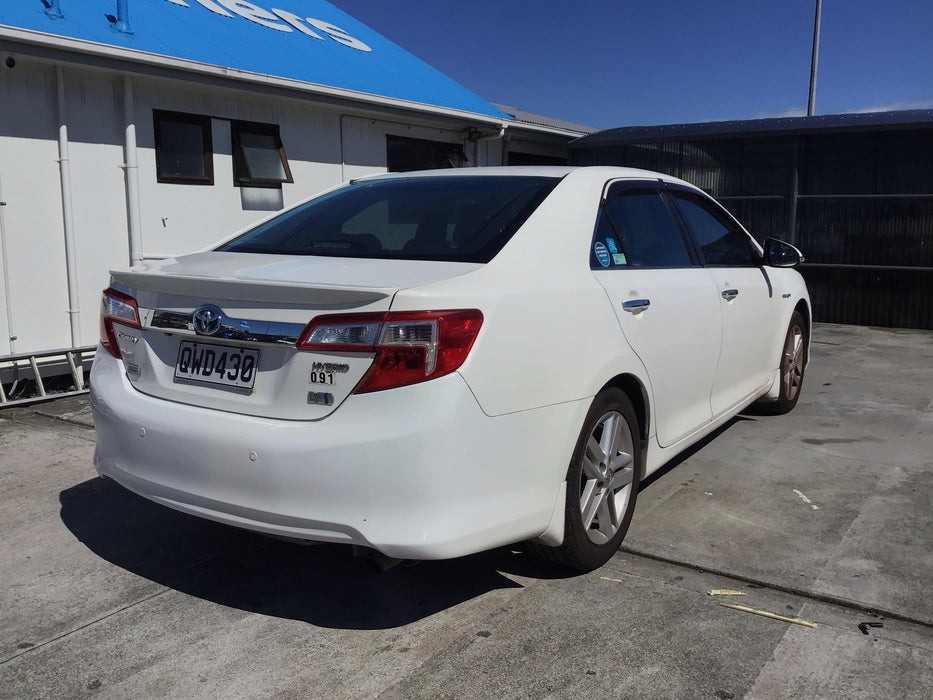 2015 Toyota Camry Hybrid XV50 5822 - Used parts for sale