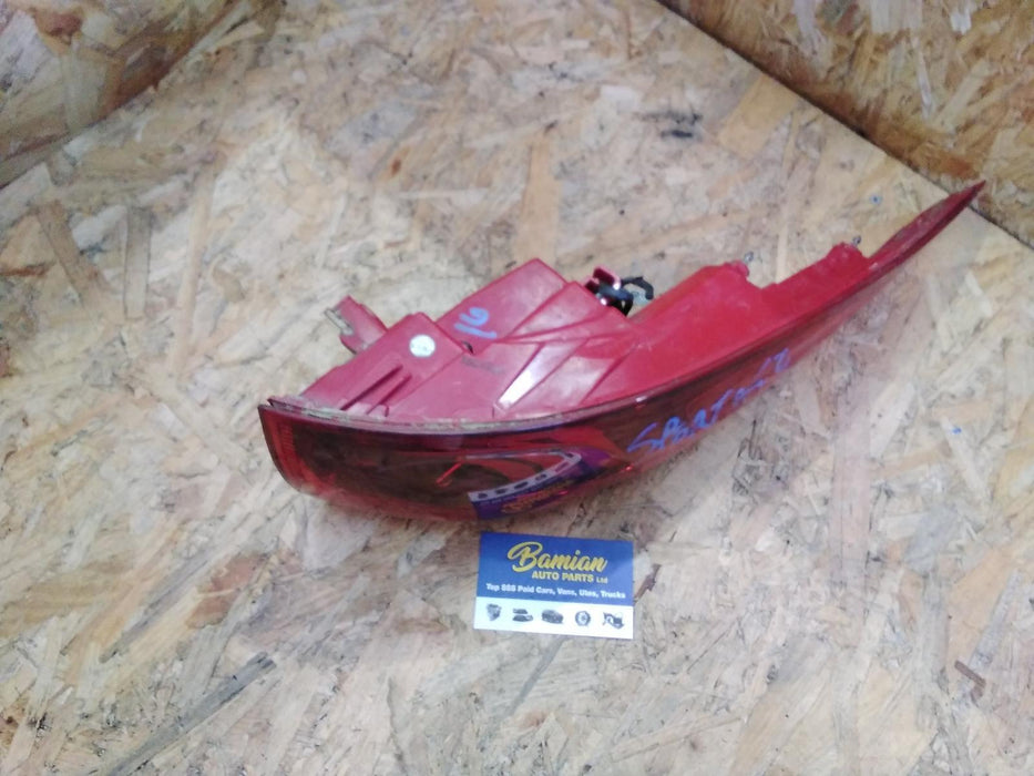 Kia Sportage Sportage  Left Taillight