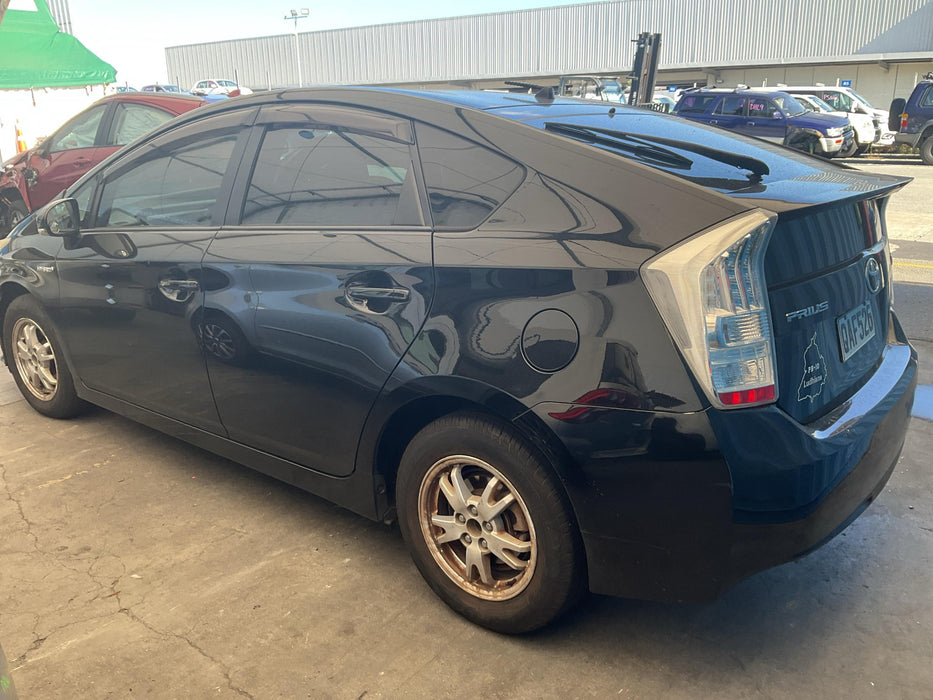 2010 Toyota Prius Hybrid W30 6153 - Used parts for sale