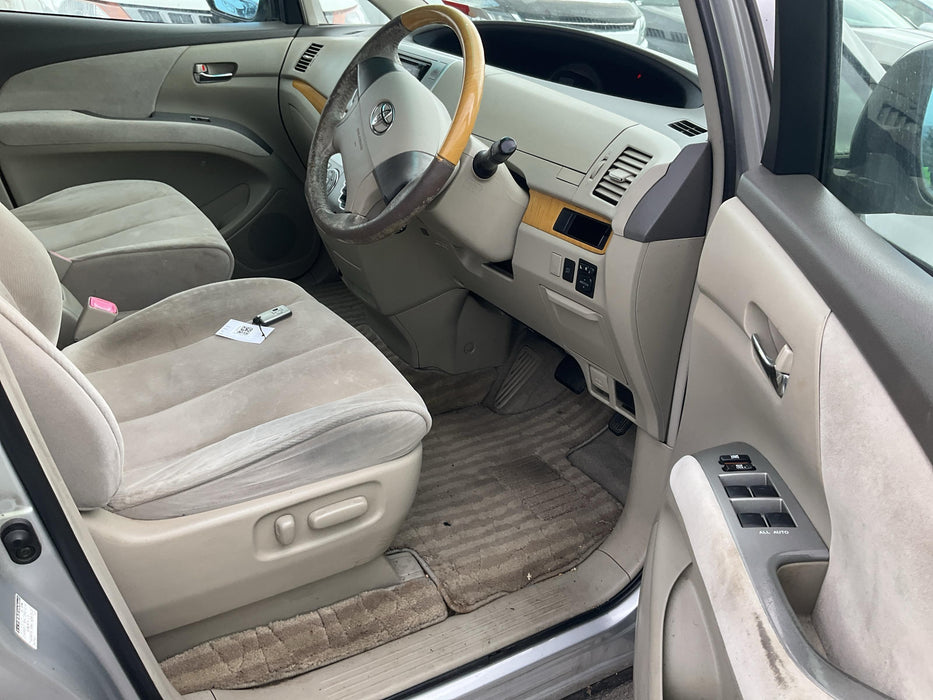 2006 Toyota Estima   5235 - Used parts for sale