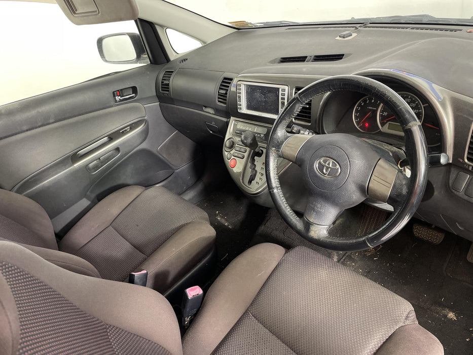 2004 Toyota Wish Hi E10 6032 - Used parts for sale