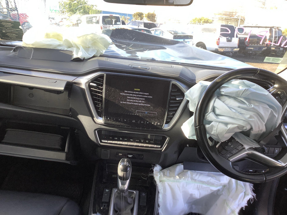 2021 Isuzu D-Max LS DOUBLE CAB 2WD 3.  4949 - Used parts for sale