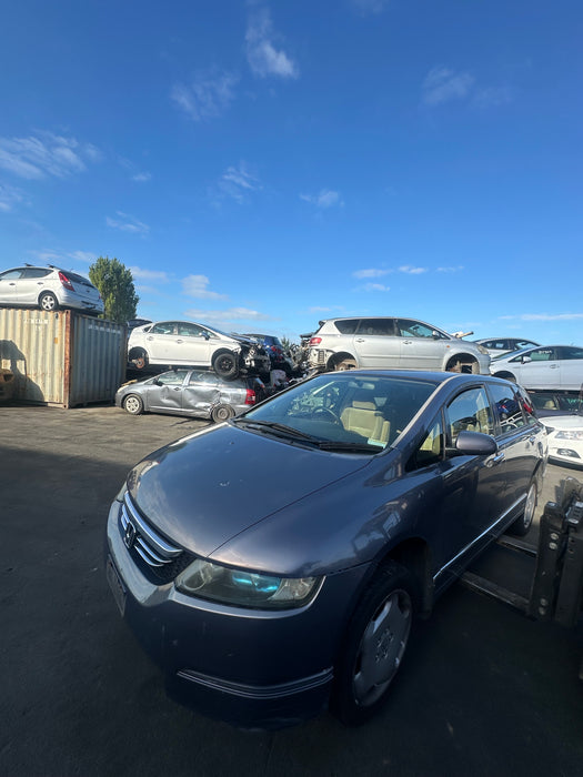 2004 Honda Odyssey   5422 - Used parts for sale