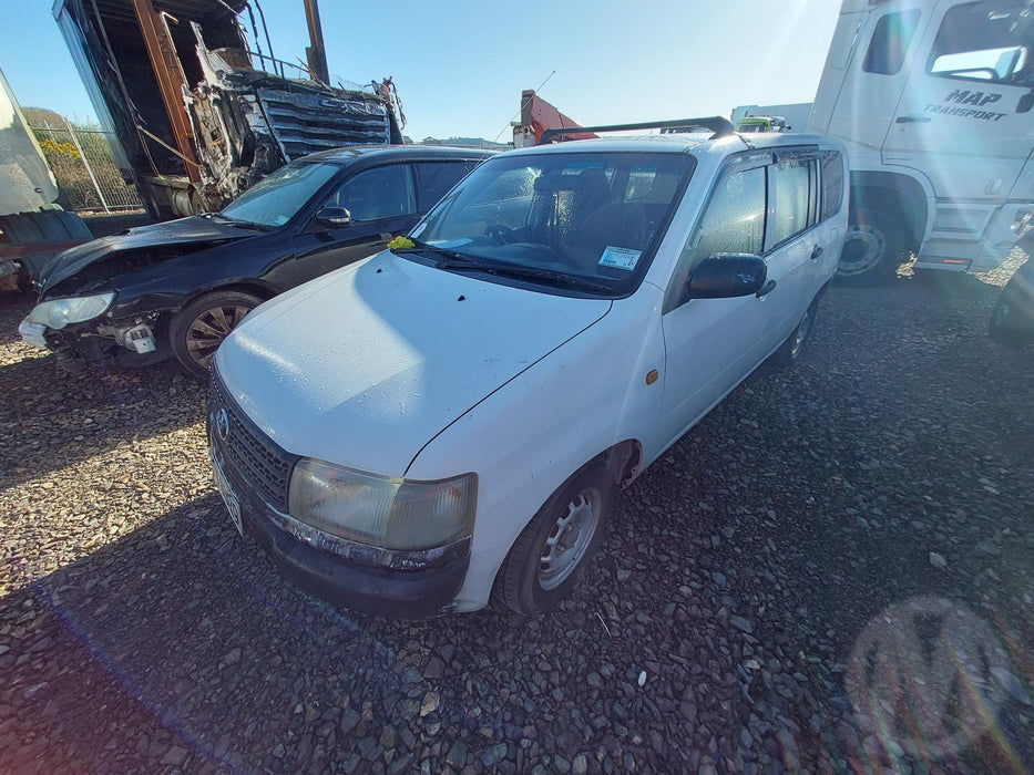 2003 Toyota Probox   5586 - Used parts for sale