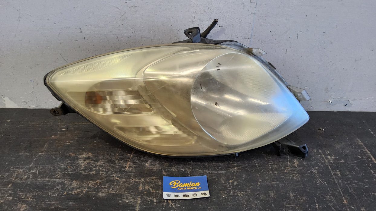 2004, Toyota, Yaris, Left Headlamp