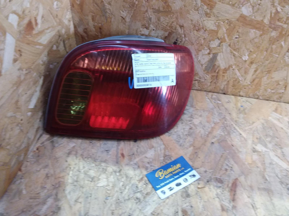 2004 Toyota Echo Vitz  Right Taillight
