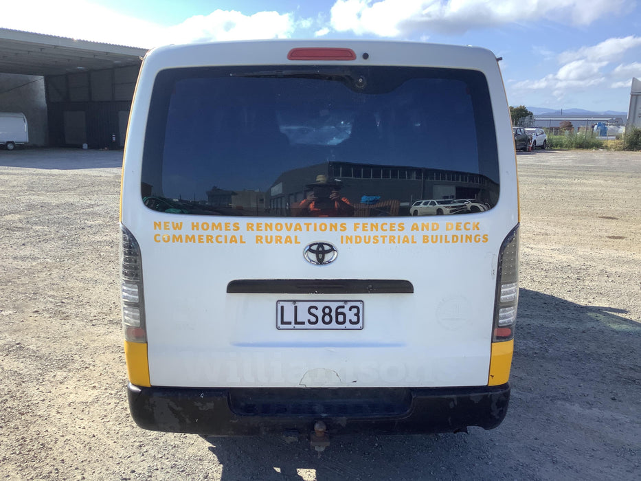 2005 Toyota Hiace 2.5TDZL  4732 - Used parts for sale