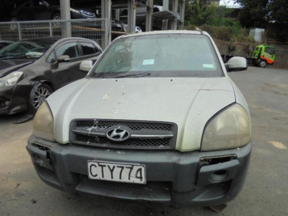 2005, Hyundai, Tucson, 2005 2.0 GLS A4