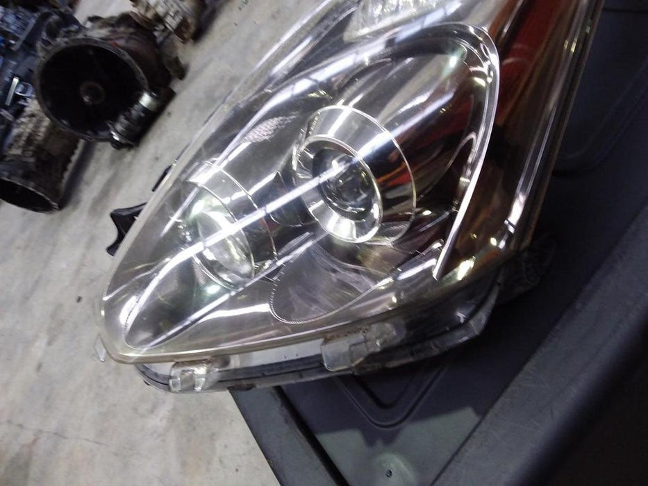 Toyota Wish Wish  Left Headlamp