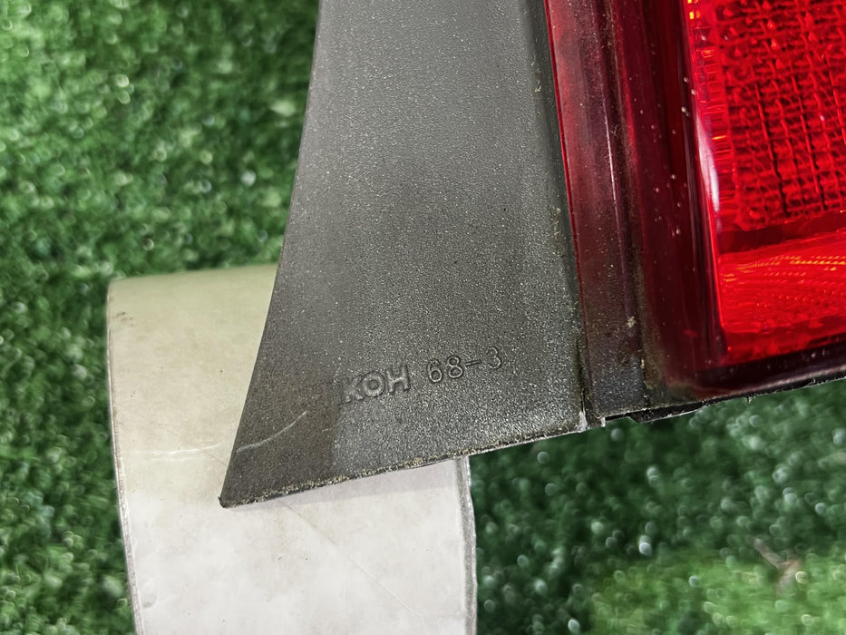 2005 Toyota Wish Hi E10 Right Taillight