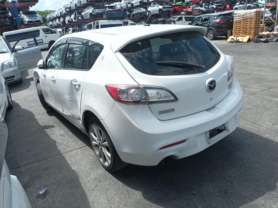 2011 Mazda Axela   5893 - Used parts for sale