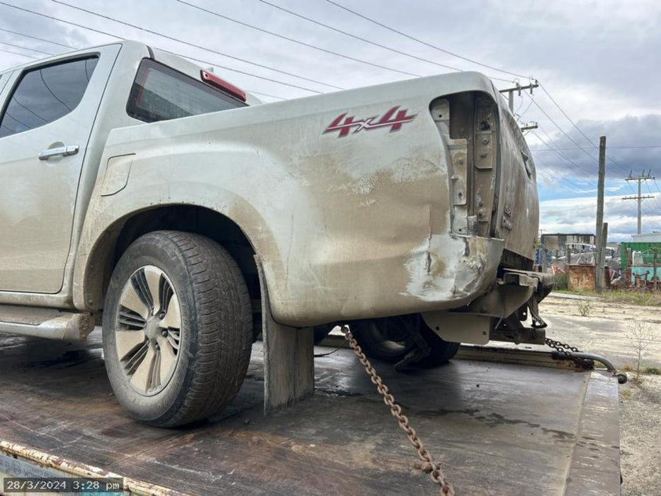 2017, Isuzu, D-Max, LS DC 3.0D/4WD/6AT