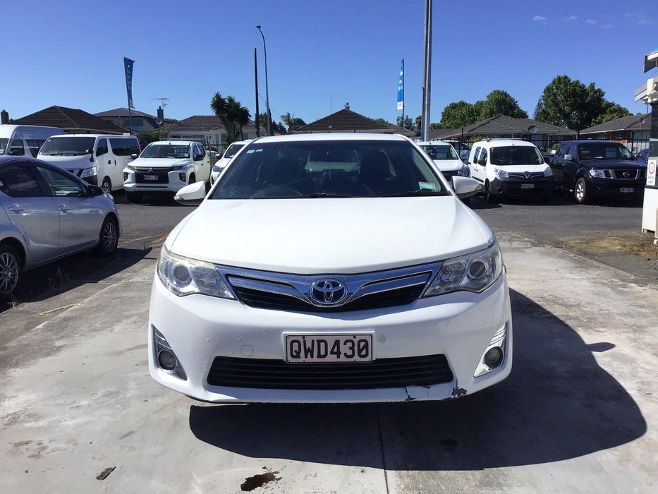 2015 Toyota Camry Hybrid XV50 5822 - Used parts for sale