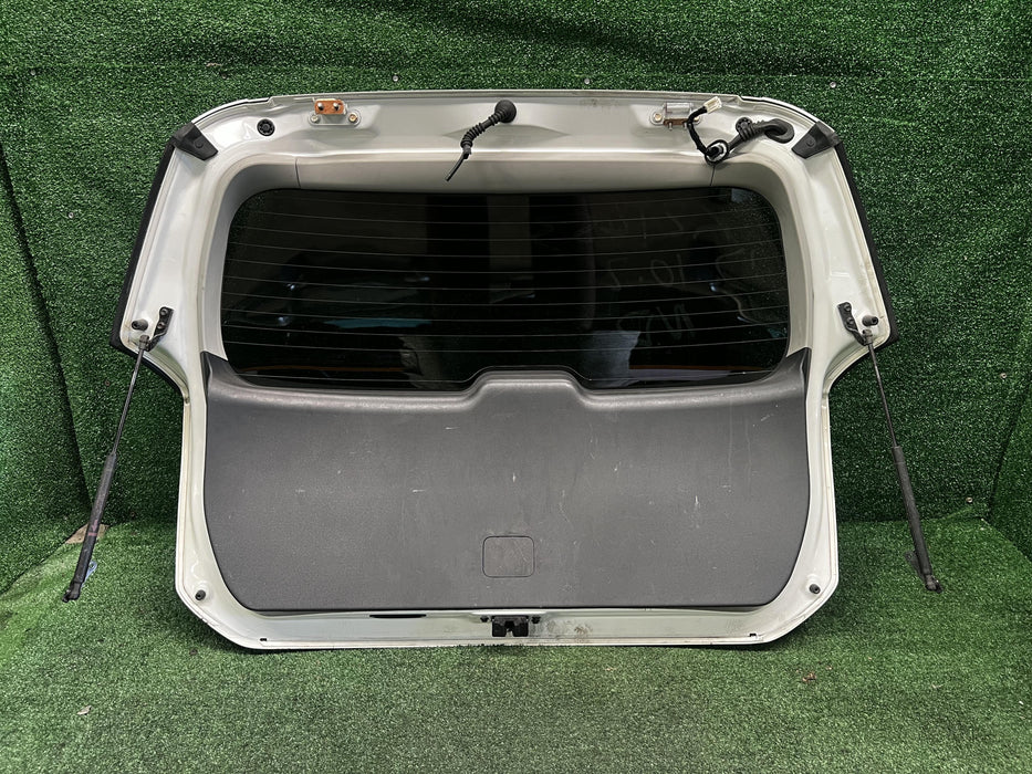 2005 Toyota Wish Hi E10 Bootlid/Tailgate