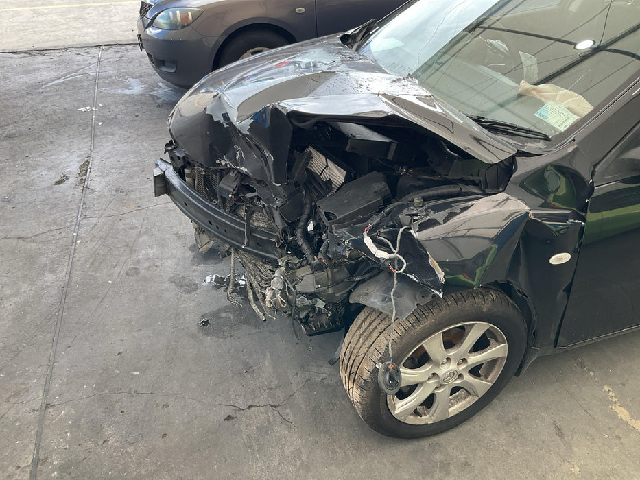 2009 Mazda Mazda3 SPORTHATCH GSX 2.0  5425 - Used parts for sale