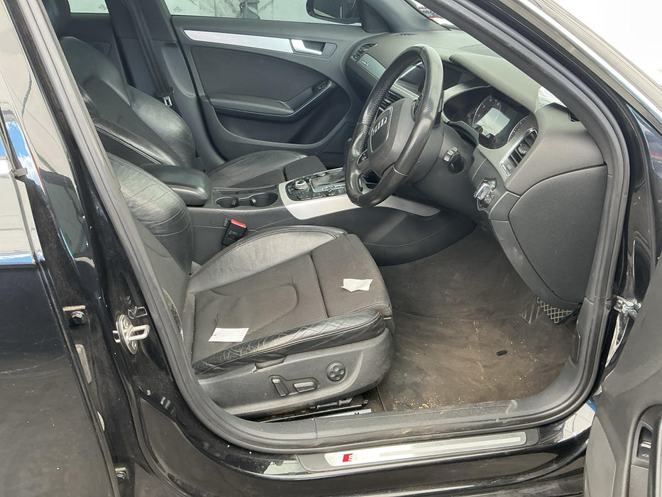 2009 Audi A4   6055 - Used parts for sale