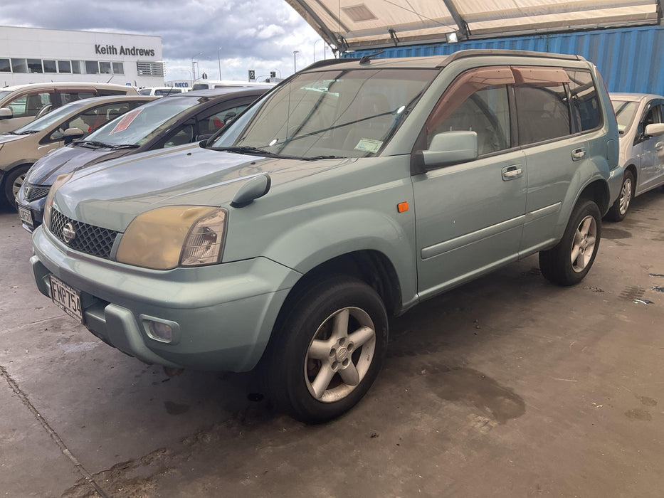 2001 Nissan X-Trail   5517 - Used parts for sale