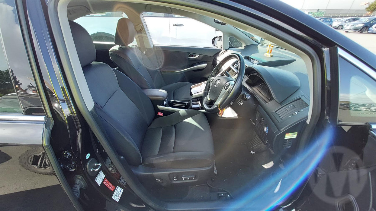2014 Toyota Sai   4598 - Used parts for sale