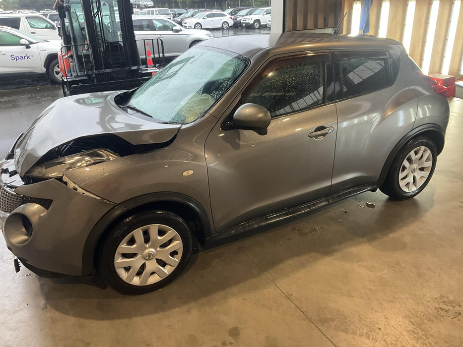 2013 Nissan Juke  I F15 6096 - Used parts for sale