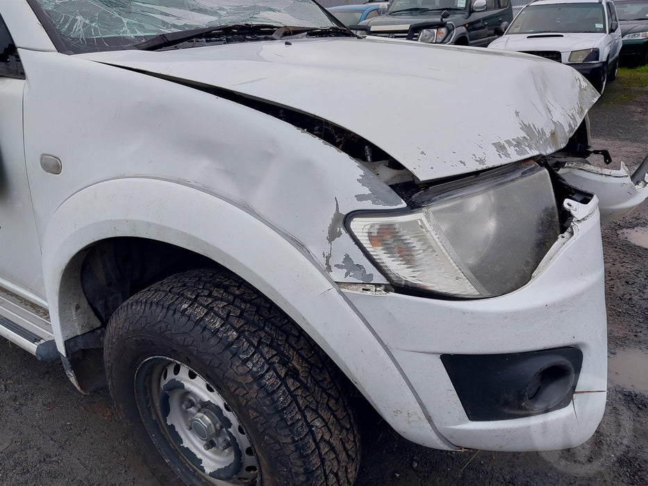 2014, Mitsubishi, Triton, 2WD 2.5D D/CAB GL M