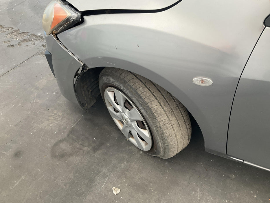 2011 Mazda Axela BL    5731 - Used parts for sale