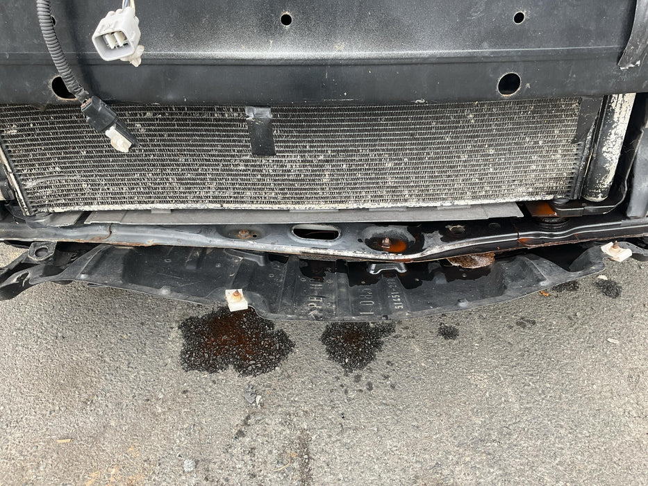 2006 Toyota Estima   5235 - Used parts for sale