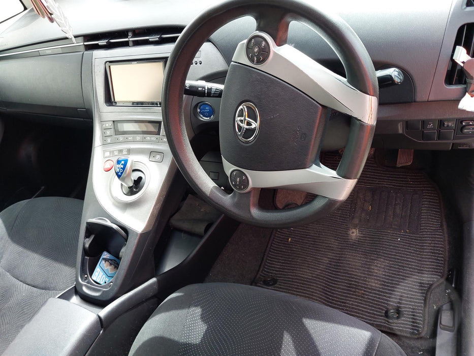 2015 Toyota Prius Hybrid W30 6021 - Used parts for sale