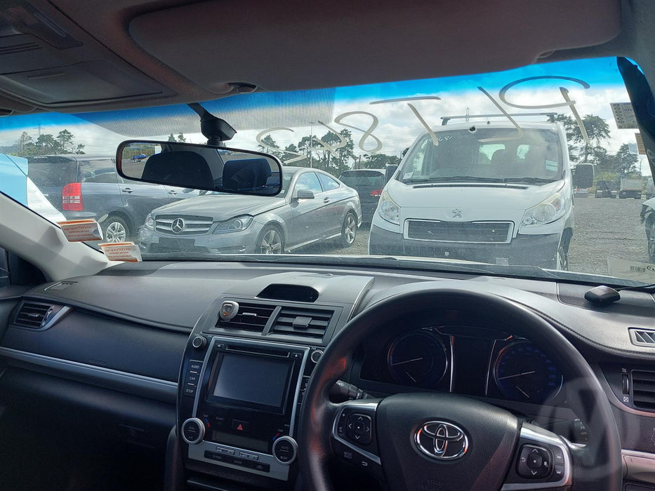2015 Toyota Camry Hybrid XV50 6053 - Used parts for sale