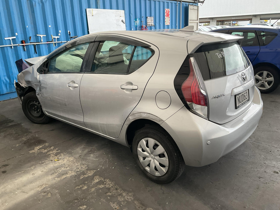 2016 Toyota Aqua   5763 - Used parts for sale
