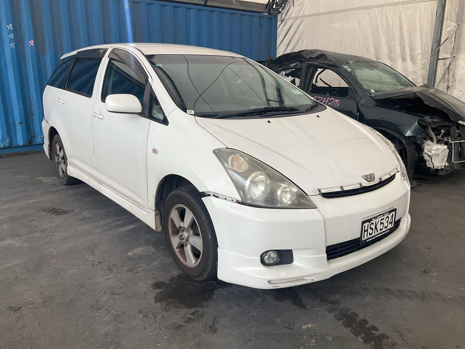 2004 Toyota Wish LTD  5256 - Used parts for sale