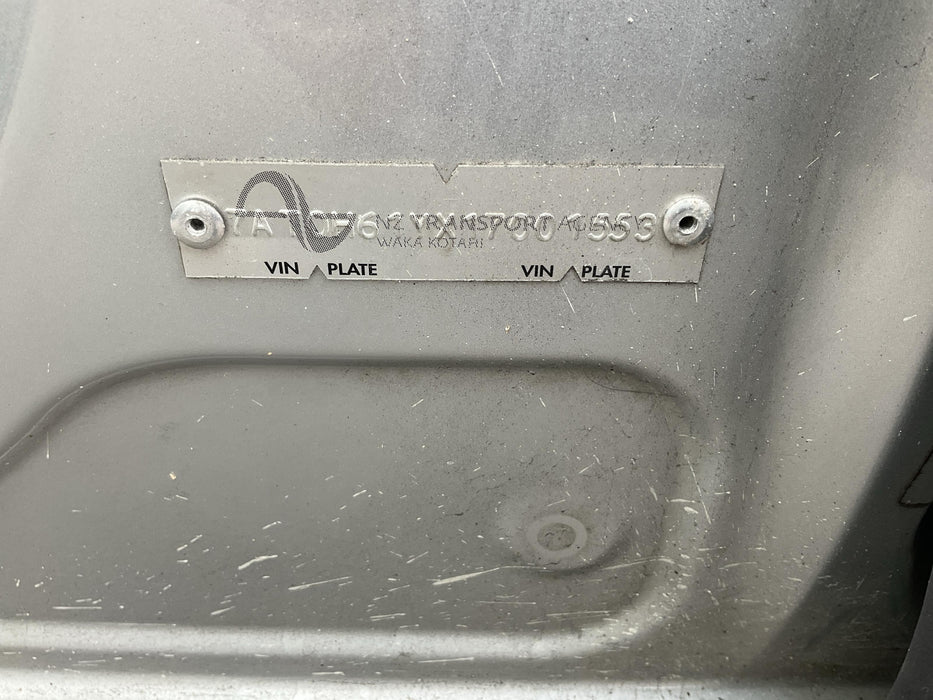 2006 Toyota Estima   5235 - Used parts for sale