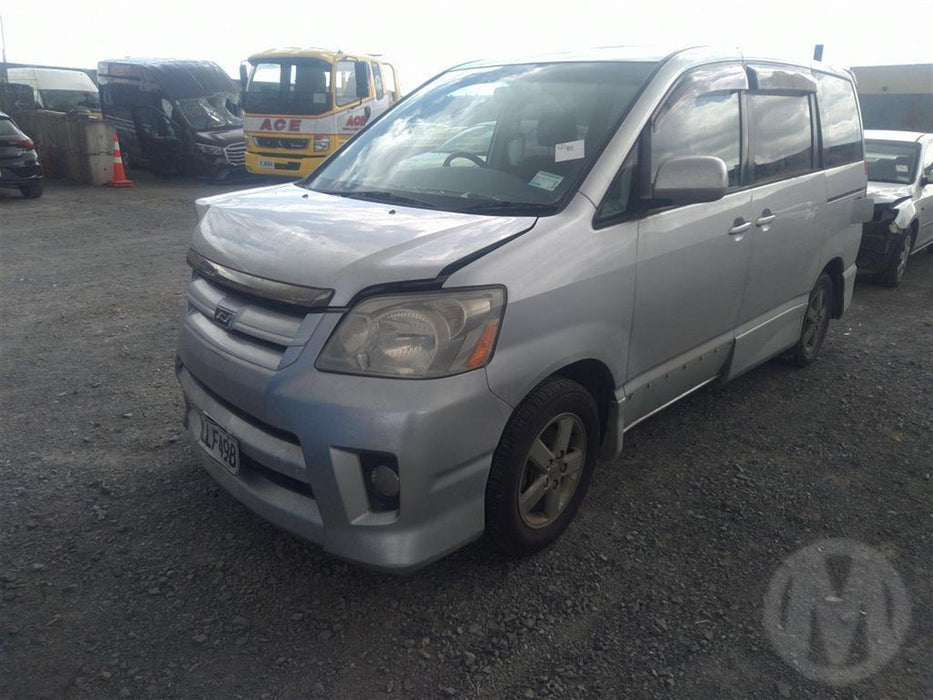 2005, Toyota, Noah, AZR60-0408379