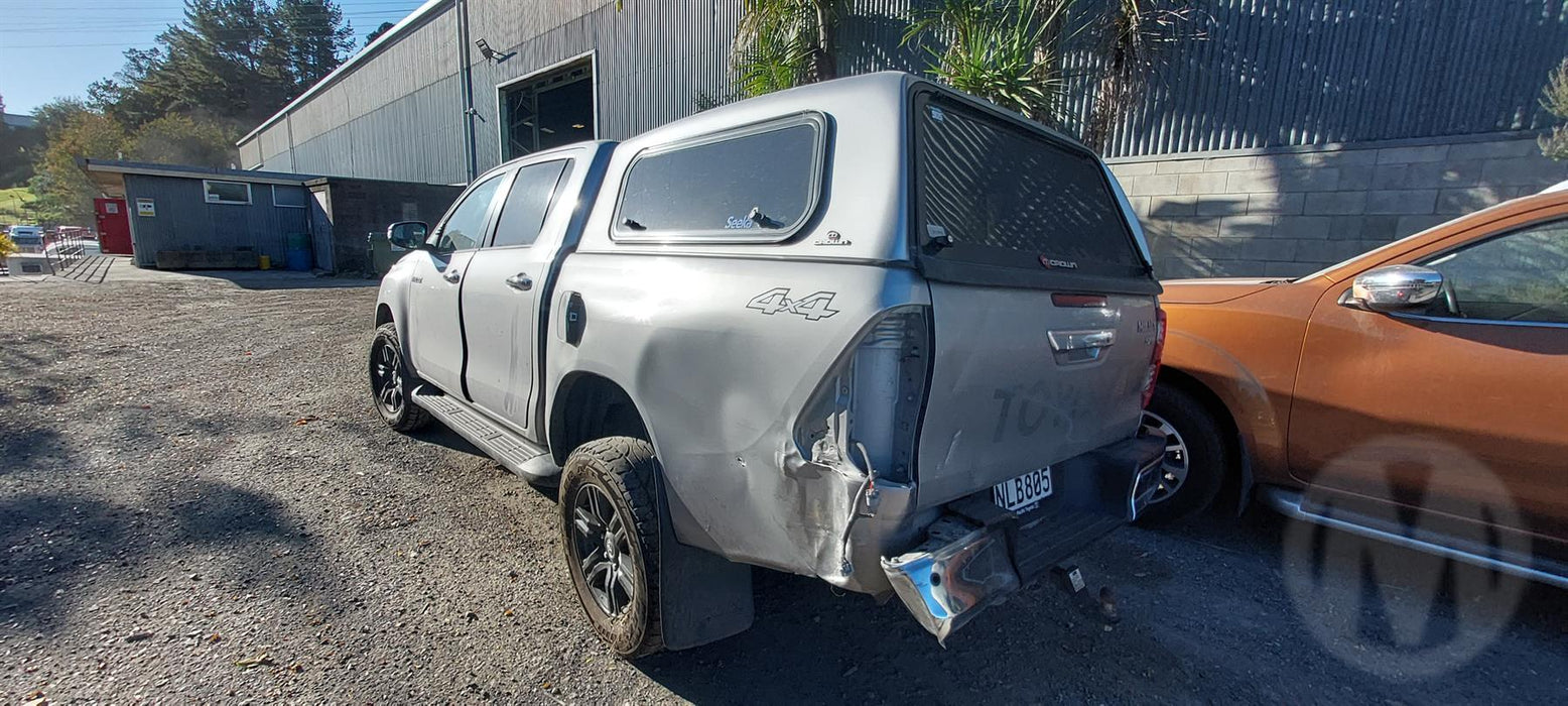 2021, Toyota, Hilux, SR5 TD DC 2.8DT/4WD