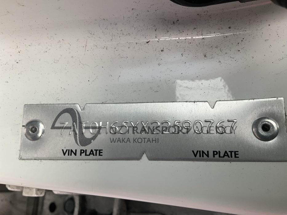2017 Toyota Aqua Hybrid NHP10 6180 - Used parts for sale