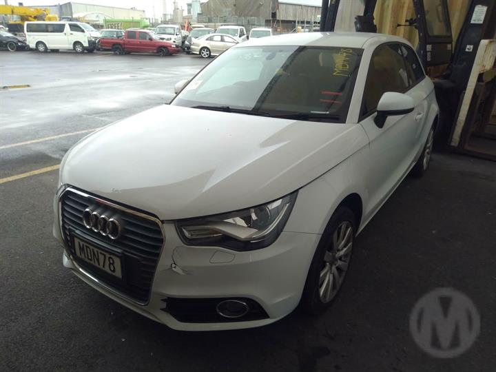 2014, Audi, A1