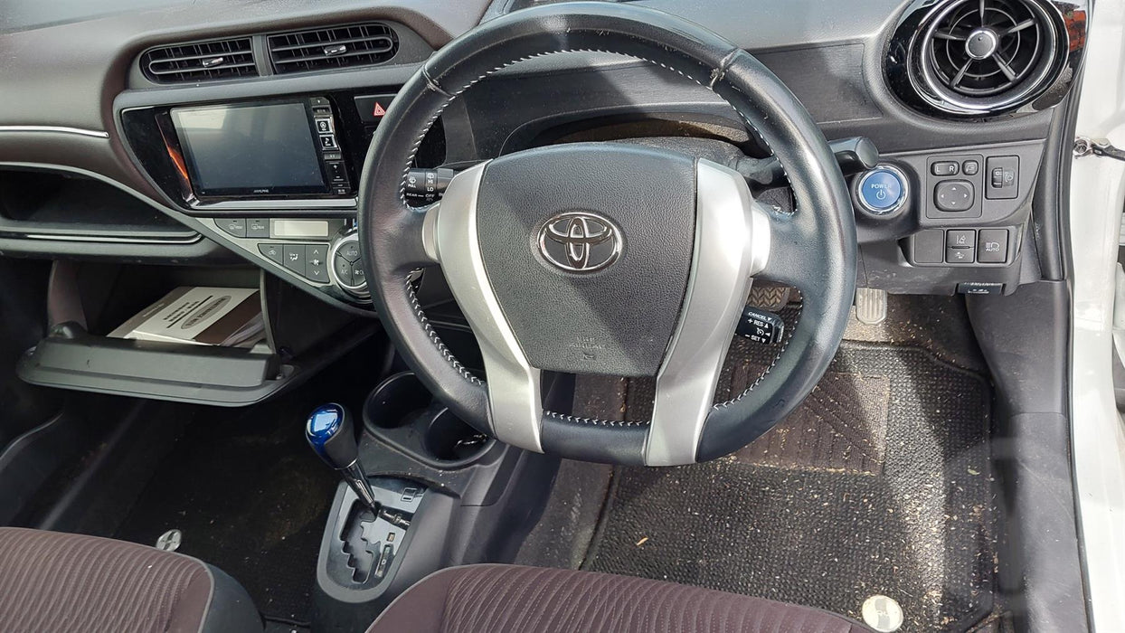 2016, Toyota, Aqua, HYBRID, NHP10-2508148