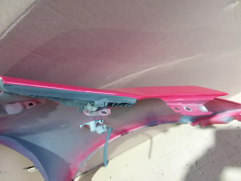 Toyota Yaris Vitz XP90 Yaris Left Guard
