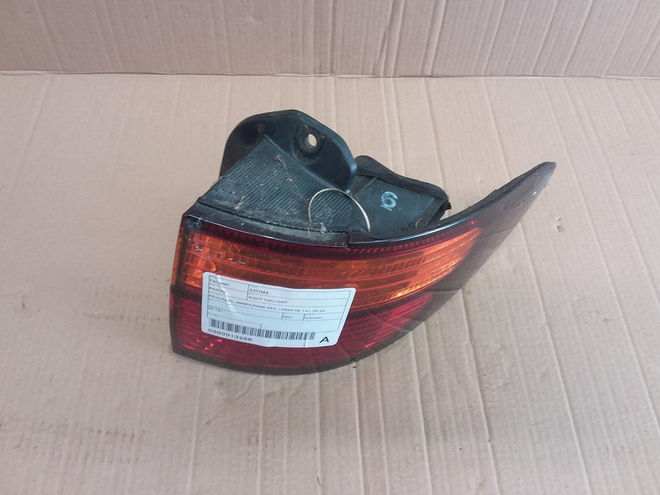 Toyota Estima Estima Estima Right Taillight