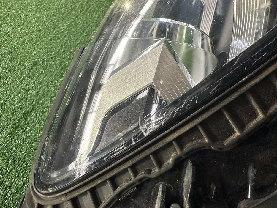 2020 Audi Q7 50 TDI Mild Hybrid Quattro 4M Right Headlamp