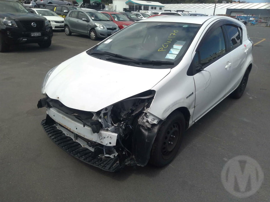 2016, Toyota, Aqua, Hybrid, NHP10-6522113