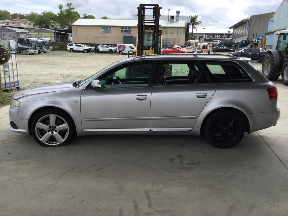 2007 Audi A4   5457 - Used parts for sale