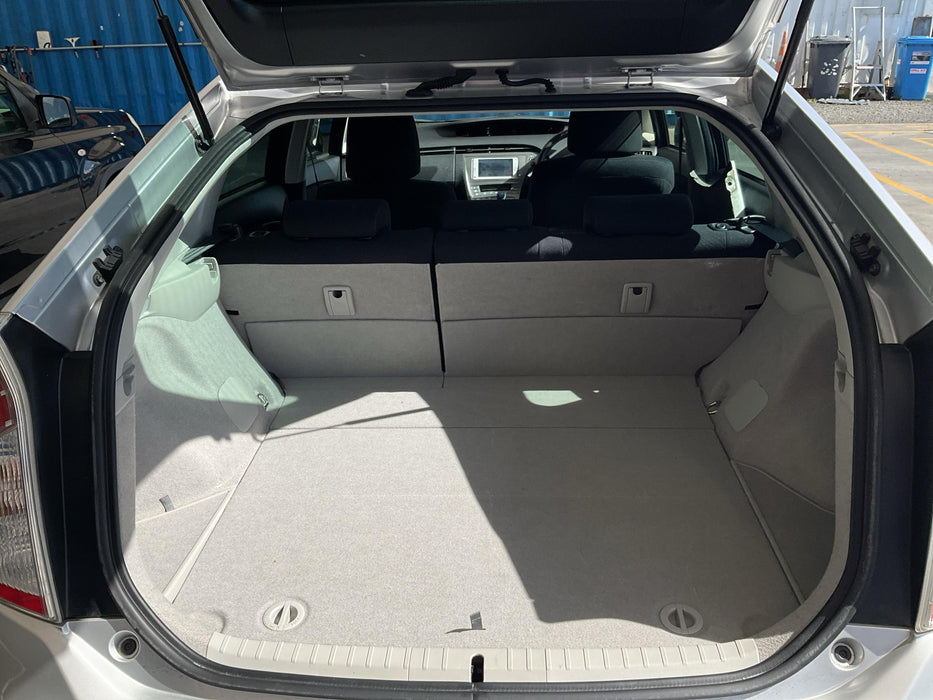 2013 Toyota Prius HYBRID  5218 - Used parts for sale