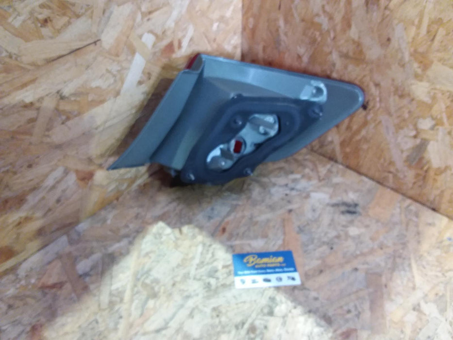 2013 Toyota Camry Camry  Left Taillight