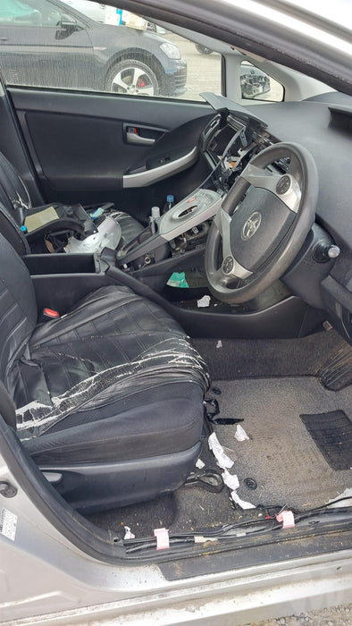 2014 Toyota Prius Hybrid  5225 - Used parts for sale