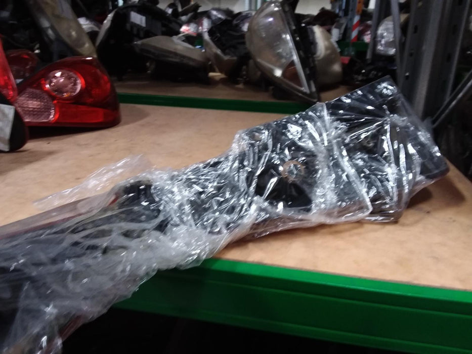 Nissan Note Note  Right Taillight
