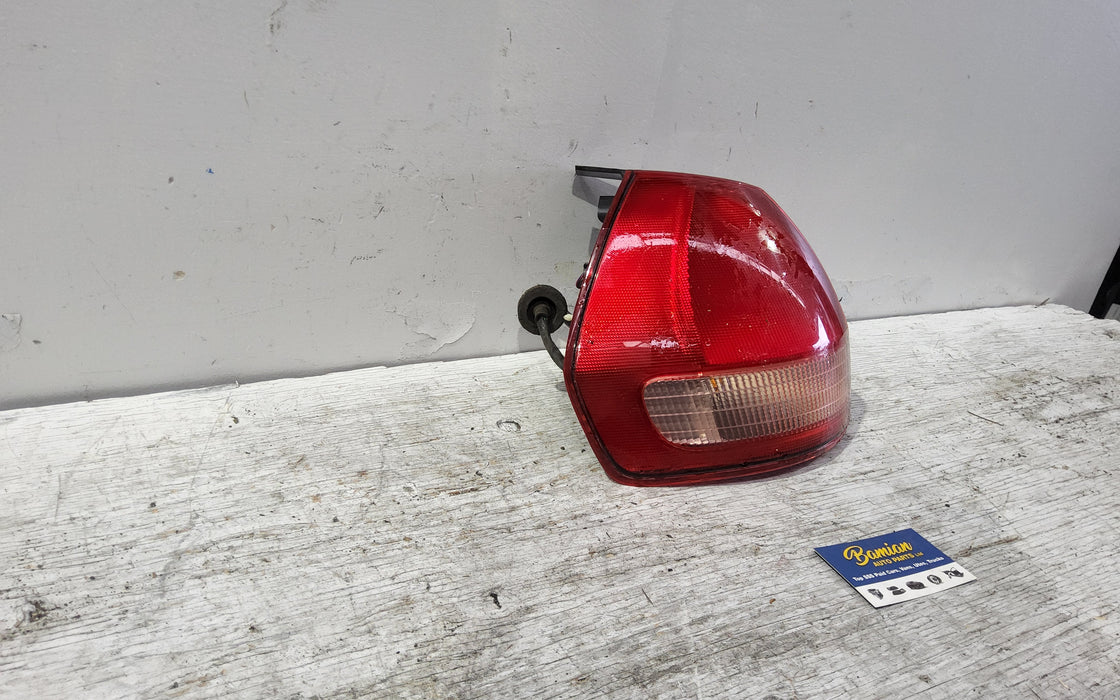 2003, Nissan, AD, Wingroad Y11, Left Taillight