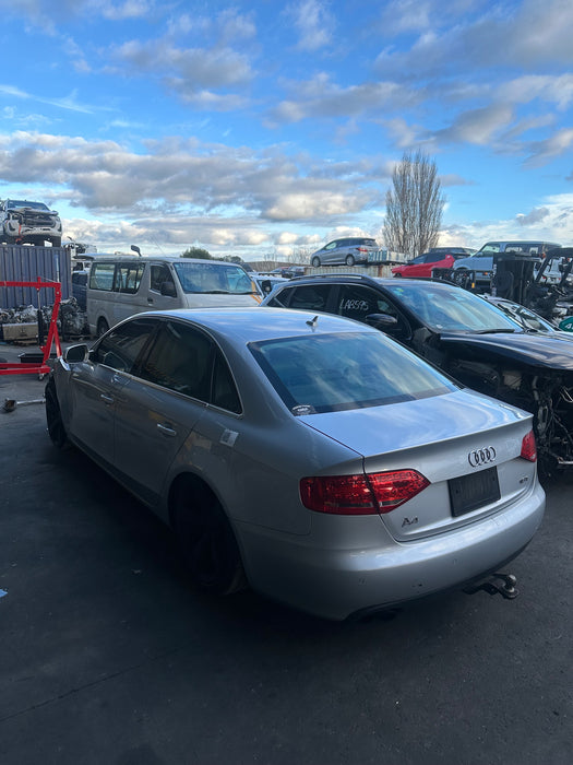 2009, Audi, A4, WAUZZZ8K2AA015924