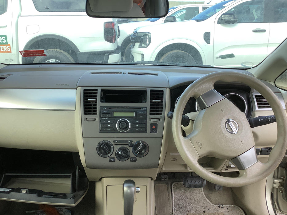 2004, Nissan, Tiida, LATIO, SC11-006554