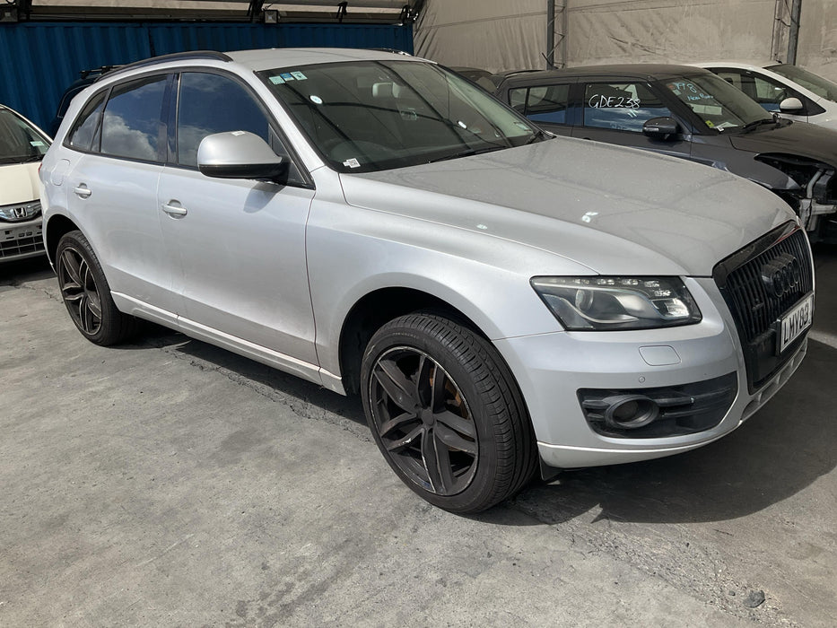 2009 Audi Q5   4294 - Used parts for sale